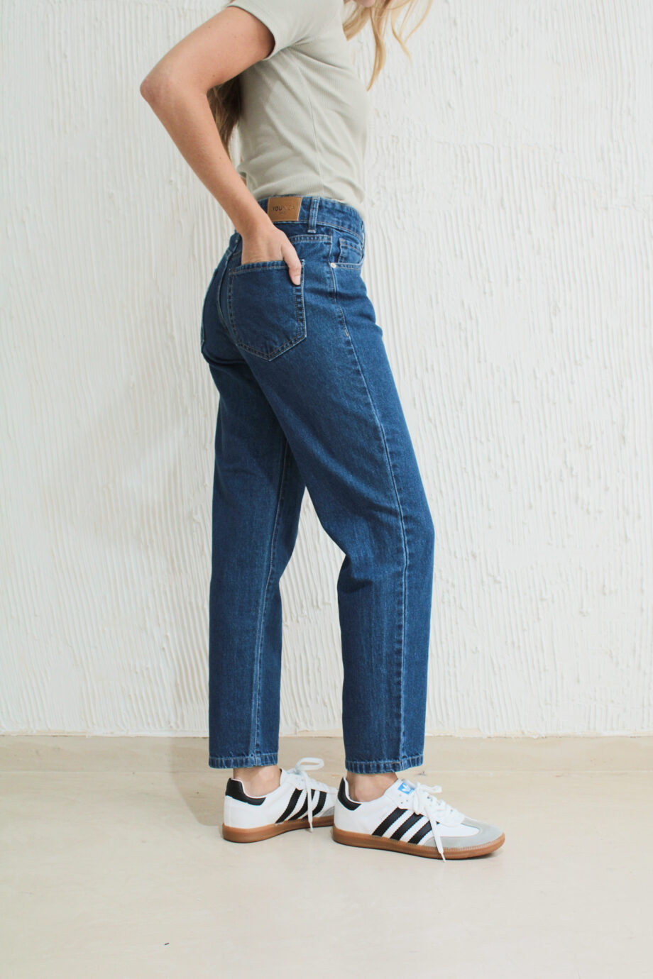 SIENNA - JEAN MOM AZUL RIGIDO