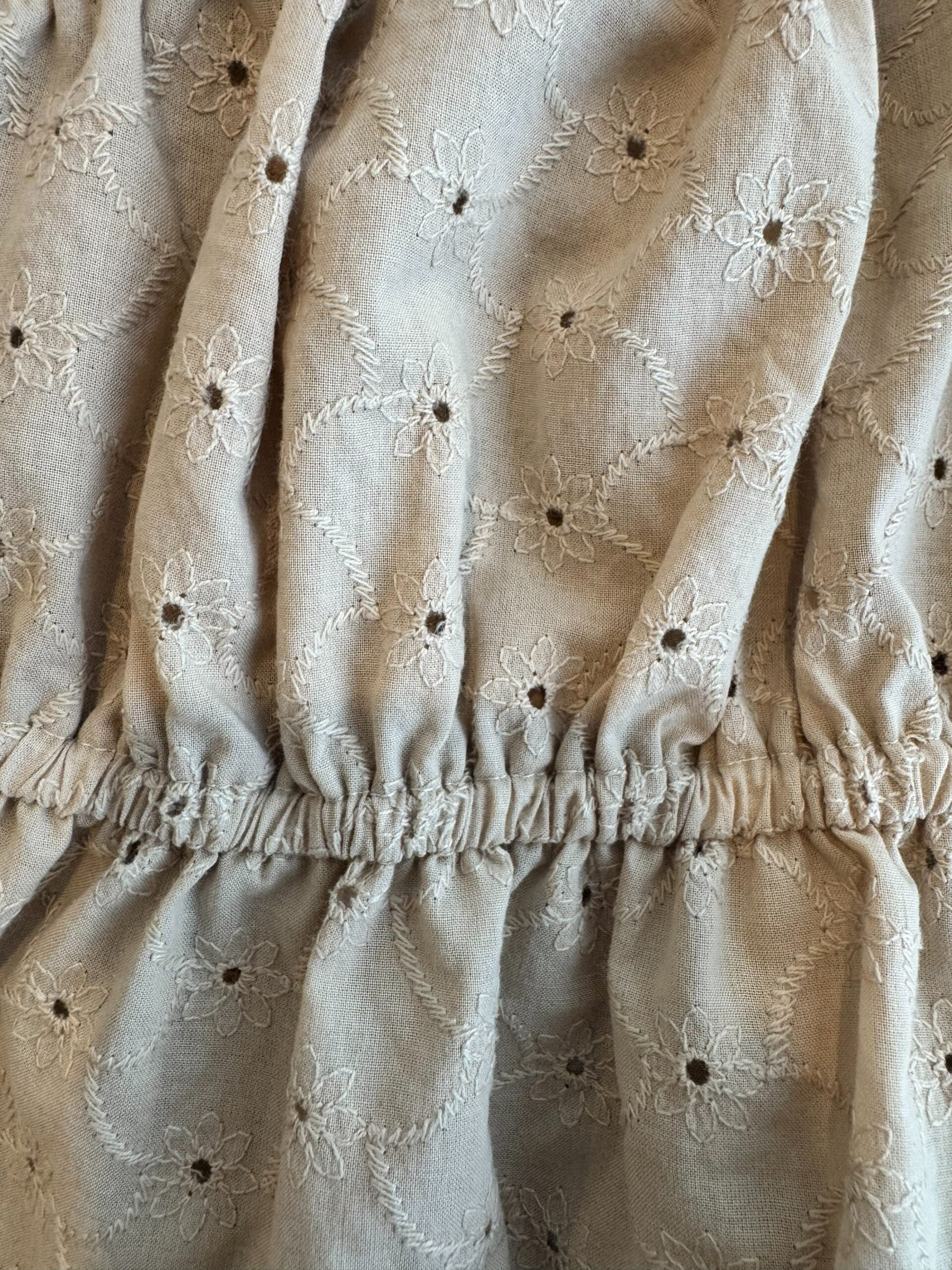 DAIANA - BRODERIE PLANO