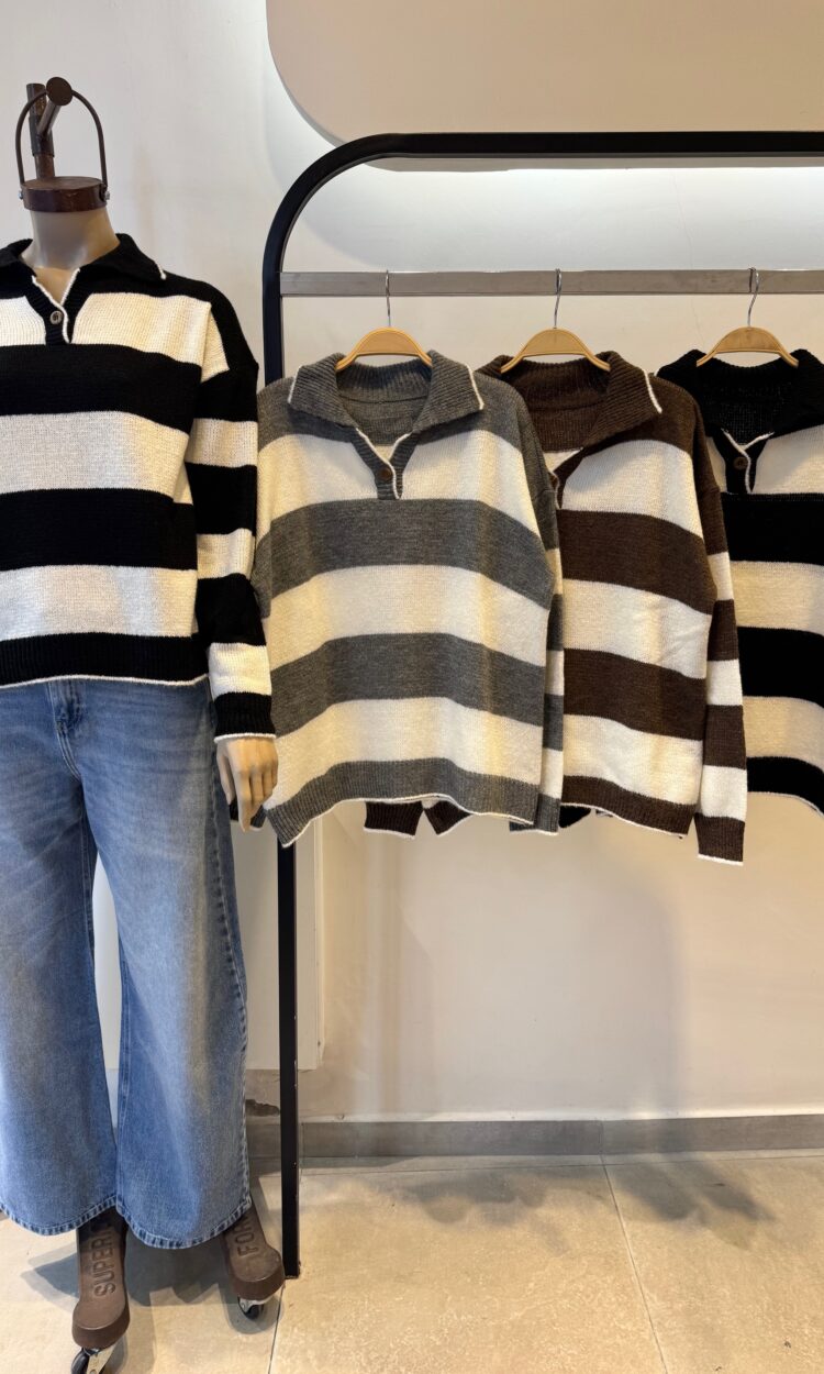 SW EVA - CUELLO CHOMBA CON CUELLO DETALLE