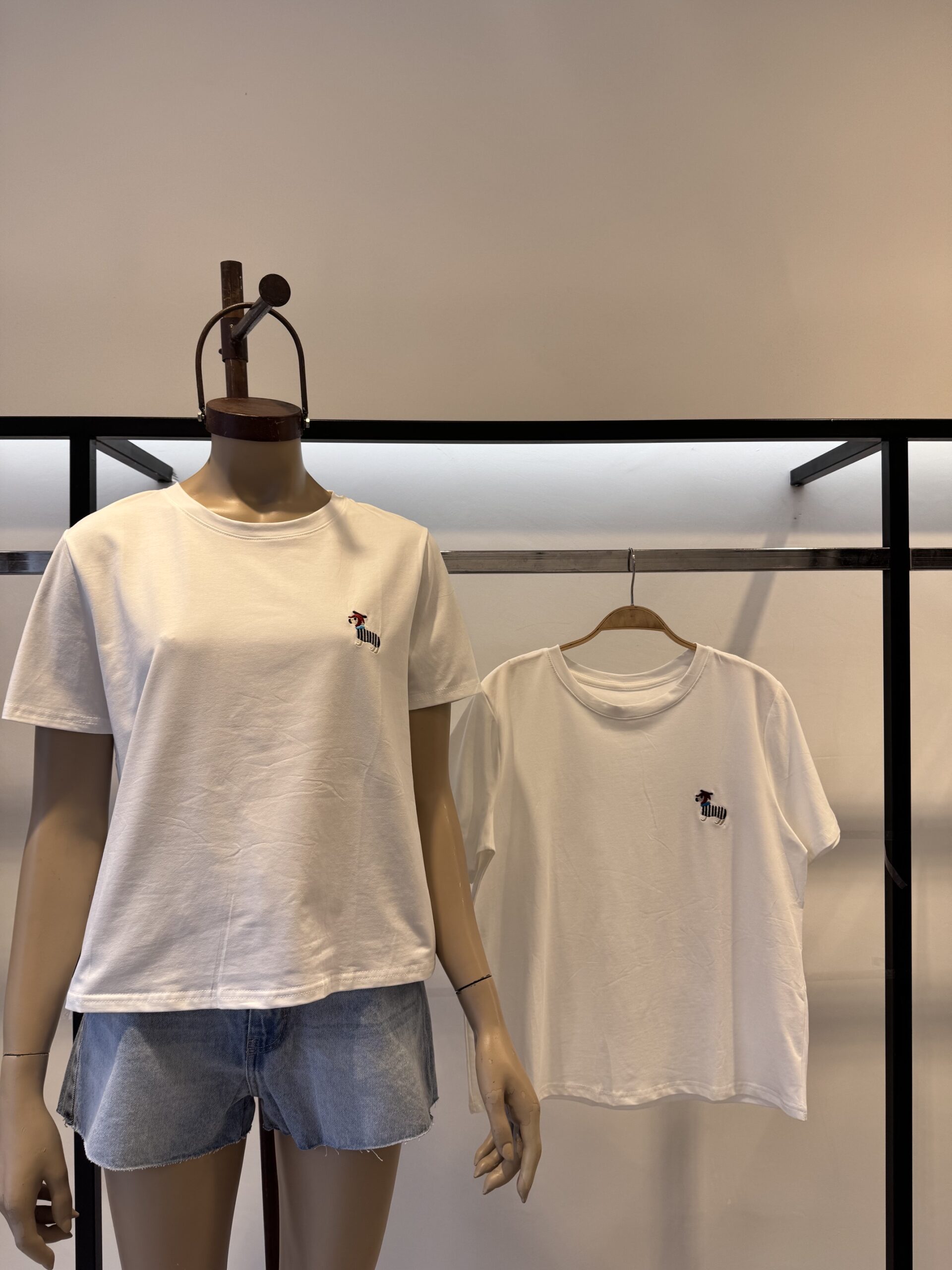 SALCHI - REM IMPORTADA BORDADA BOXY FIT