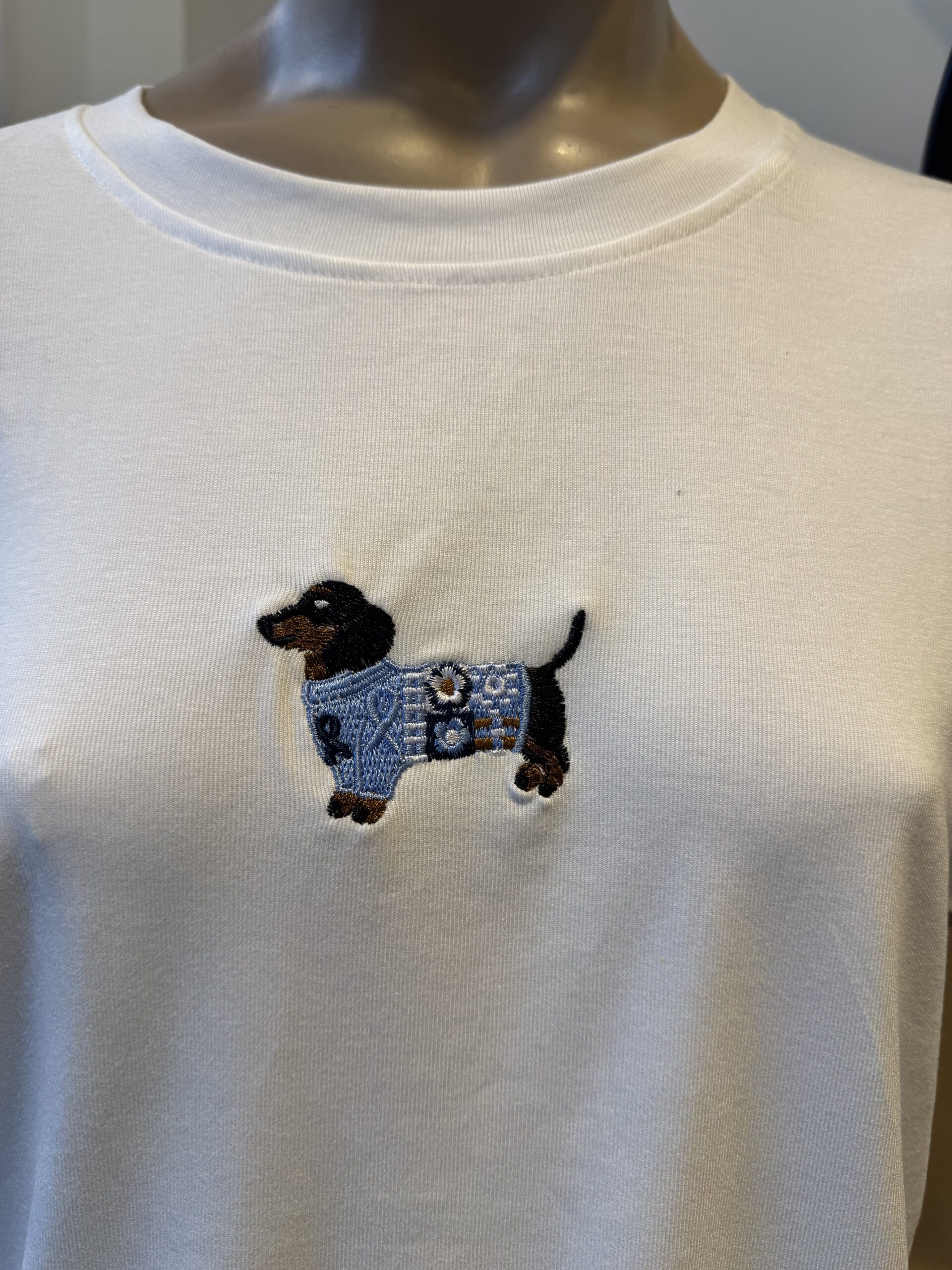FRIDA - REM IMPORTADA BORDADA BOXY FIT