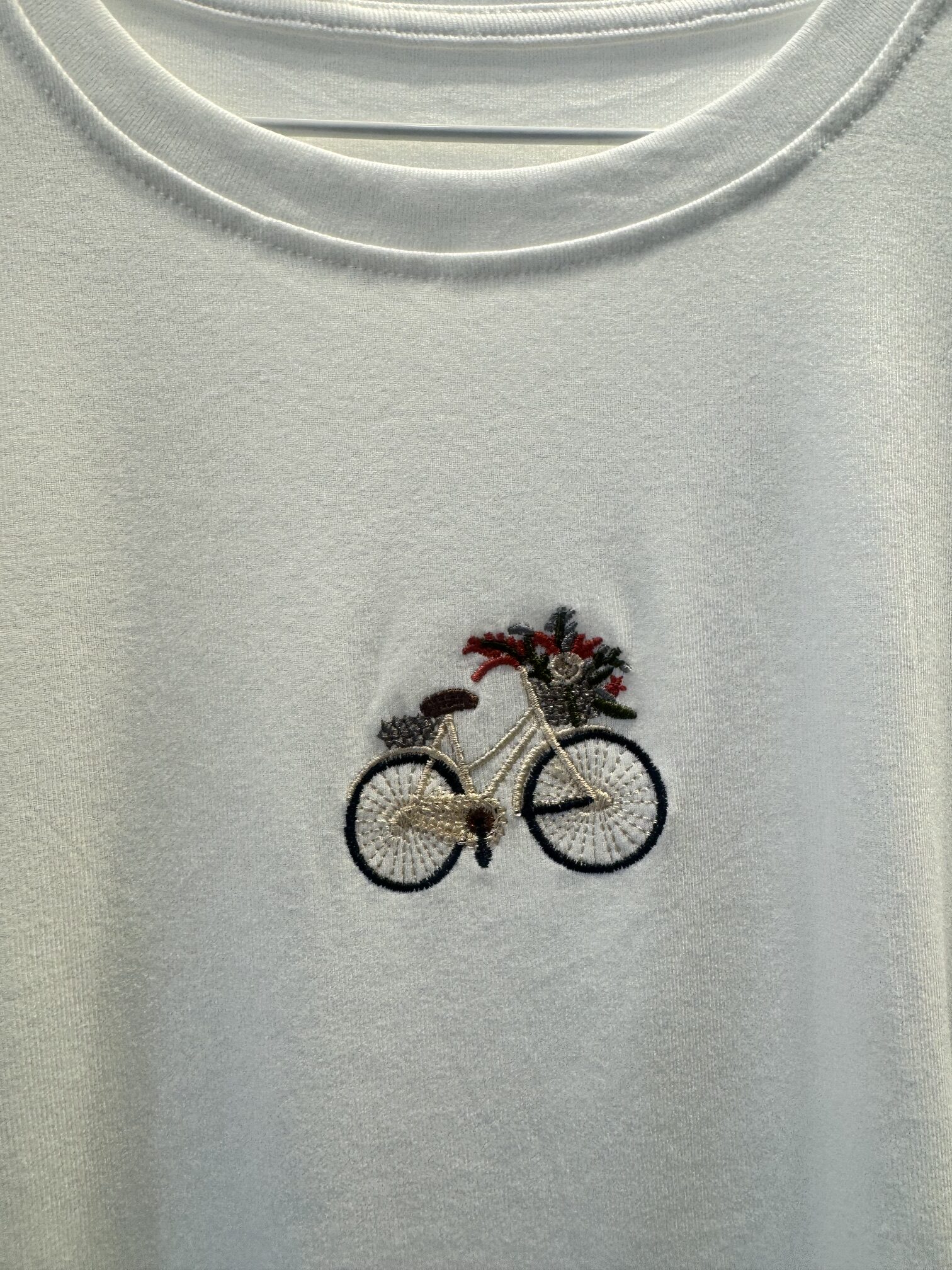 BICI - REM IMPORTADA BORDADA REGULAR FIT