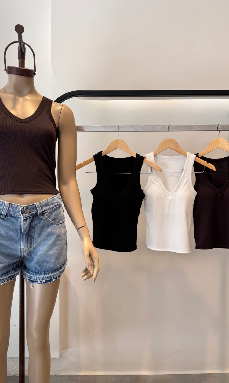 MORENA - MUSCULOSA BASICA MORELY CON TAZAS ESCOTE V